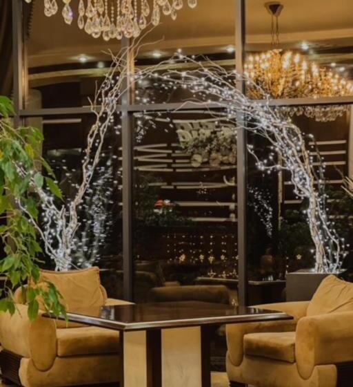 هتل комплекс гостиниц Athletic