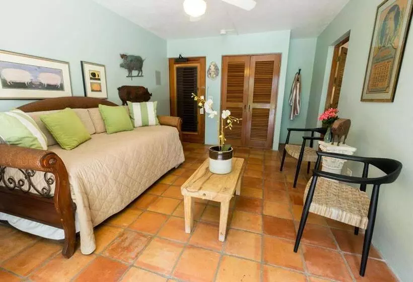 هتل Hacienda Tamarindo