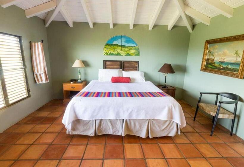 هتل Hacienda Tamarindo