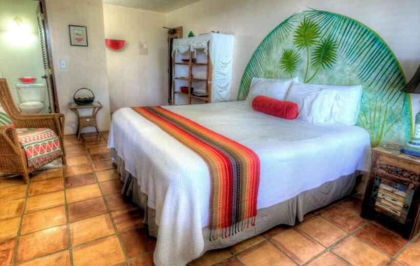 هتل Hacienda Tamarindo