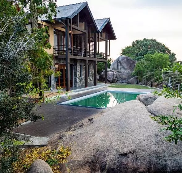 Hotelli Rock Wild Yala