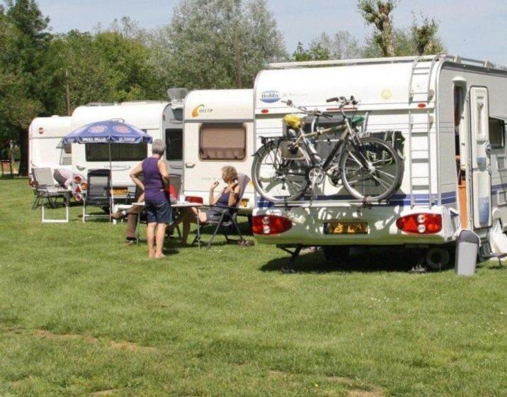 پانسیون Bucovina De Poveste