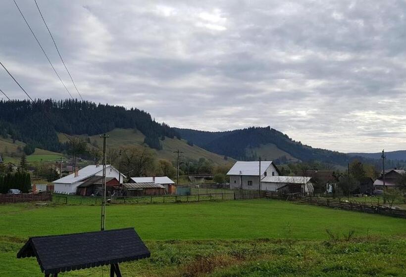 پانسیون Bucovina De Poveste