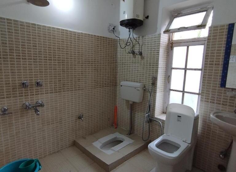 ペンション Pamir Holiday