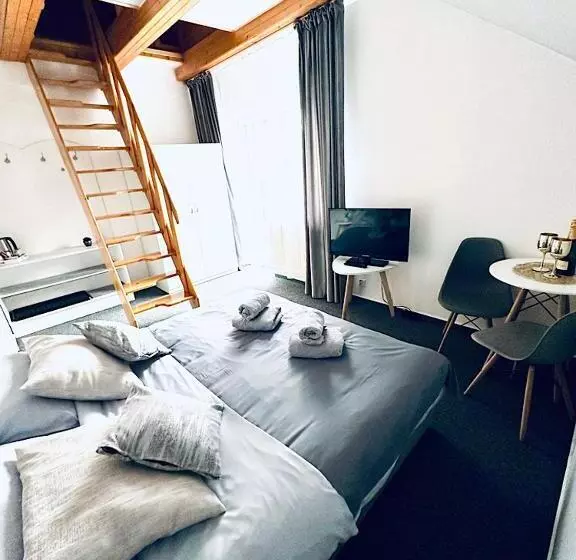 Majatalo Penzión Bach