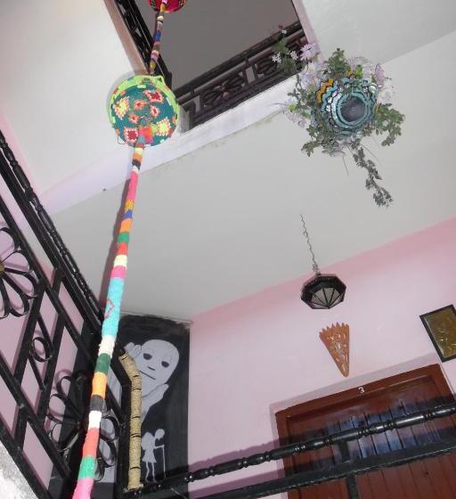 הוסטל Auberge De La Jeunesse