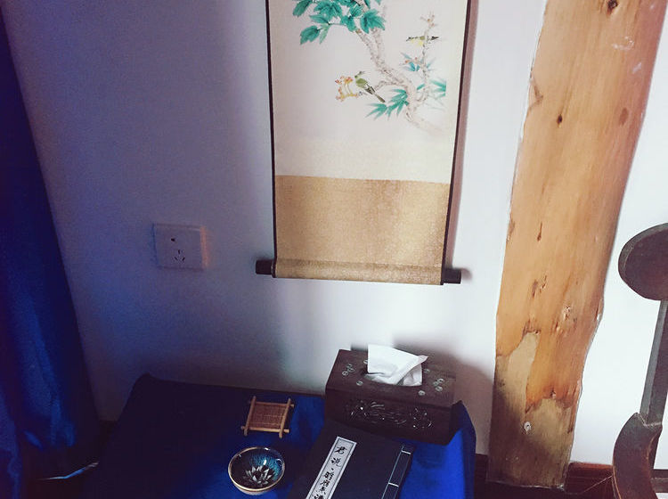 旅馆 Living Art Museum Inn