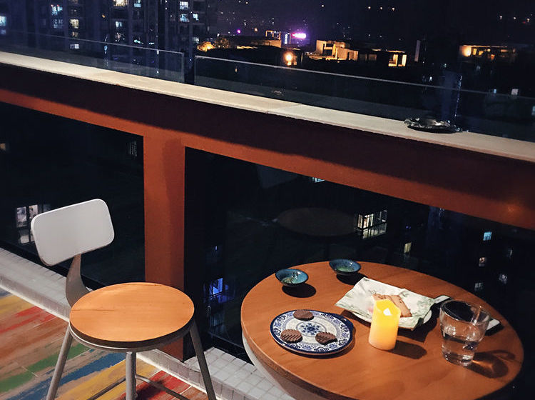 旅馆 Living Art Museum Inn