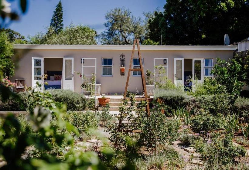 צימר Cornerstone Manor