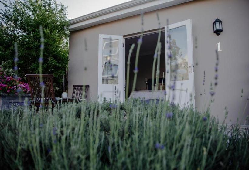 צימר Cornerstone Manor