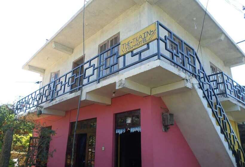 ベッドアンドブレックファースト The Train View