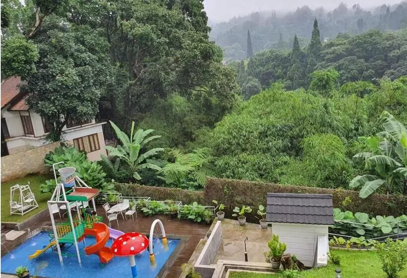 Otel Ariandri Puncak