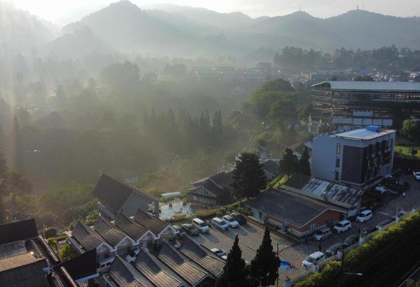 Отель Ariandri Puncak