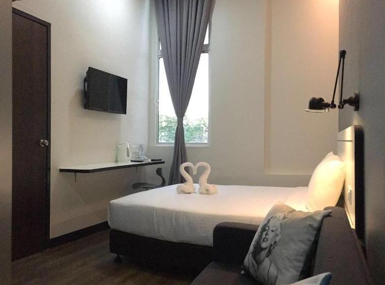 Nuevo Boutique Hotel, Kota Kemuning, Shah Alam