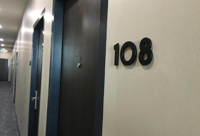 Nuevo Boutique Hotel, Kota Kemuning, Shah Alam