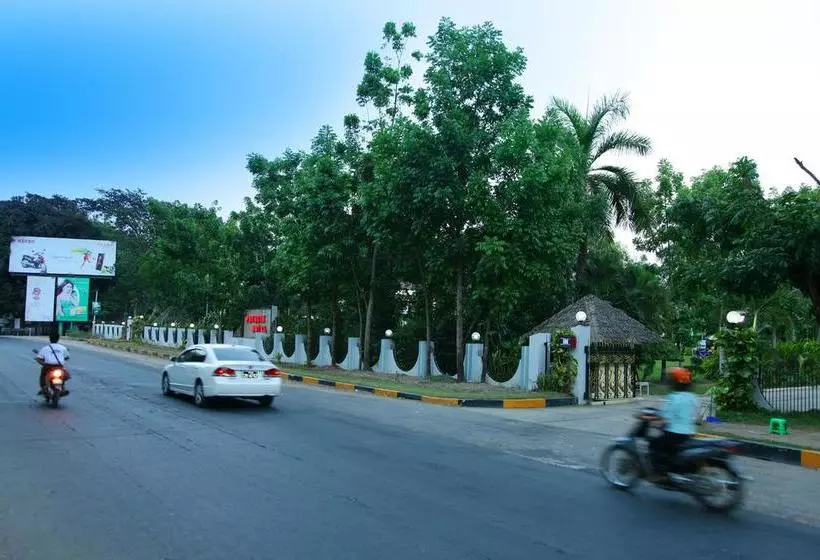 هتل Pathein