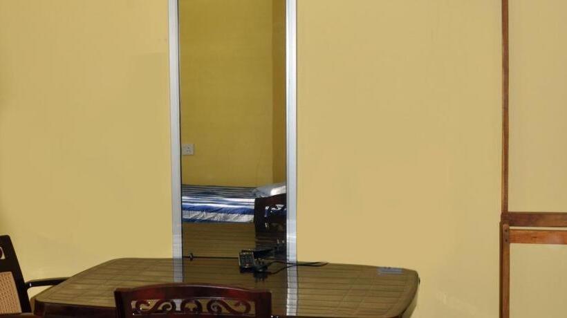 בית מלון כפרי Pearl Gate