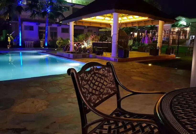 Hotelli Sweet Garden