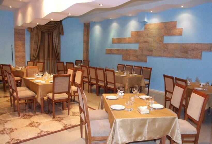 Vayk Hotel And Tourism Center