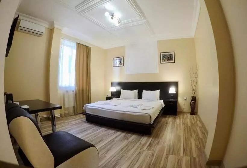 Vayk Hotel And Tourism Center