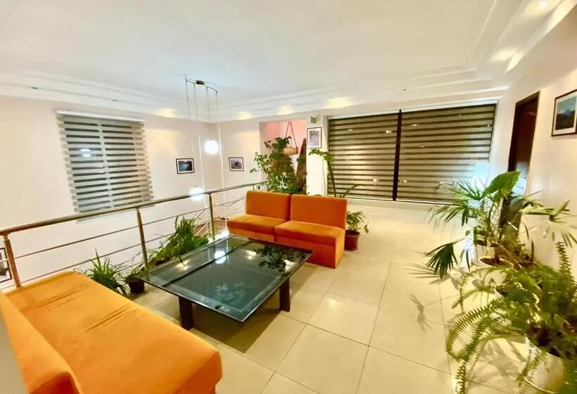 Vayk Hotel And Tourism Center