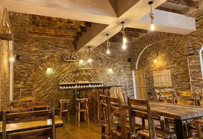 Vayk Hotel And Tourism Center