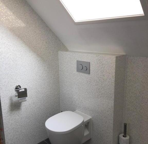 مبيت وإفطار Chalet Royal