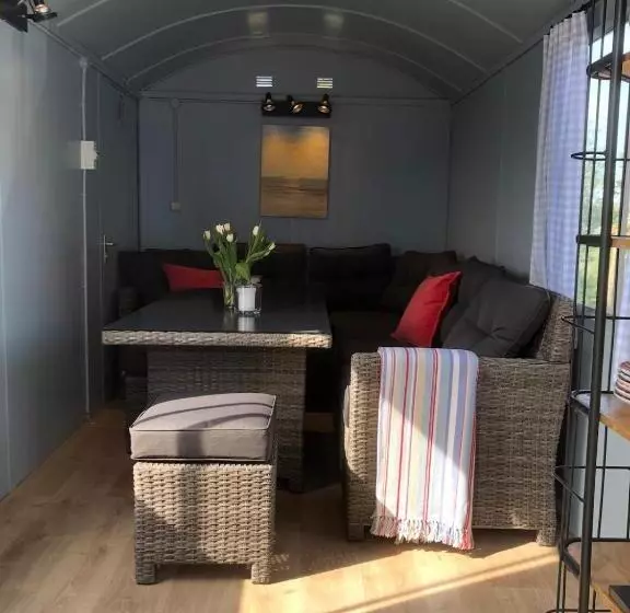 ベッドアンドブレックファースト Chalet Royal