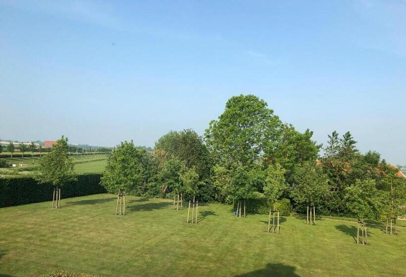 مبيت وإفطار Chalet Royal