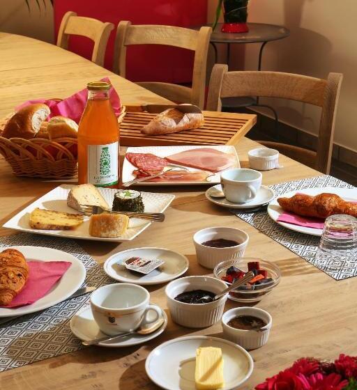 مبيت وإفطار Ferme Houard