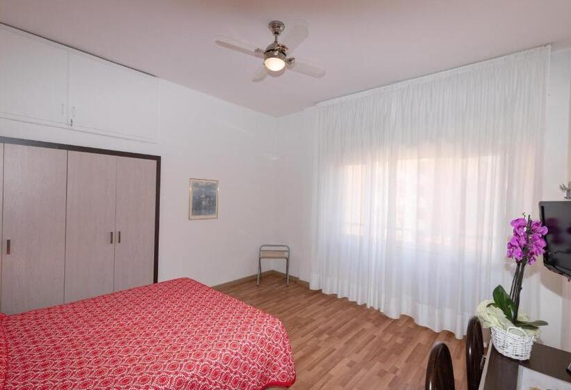 בית מלון כפרי Adrimer