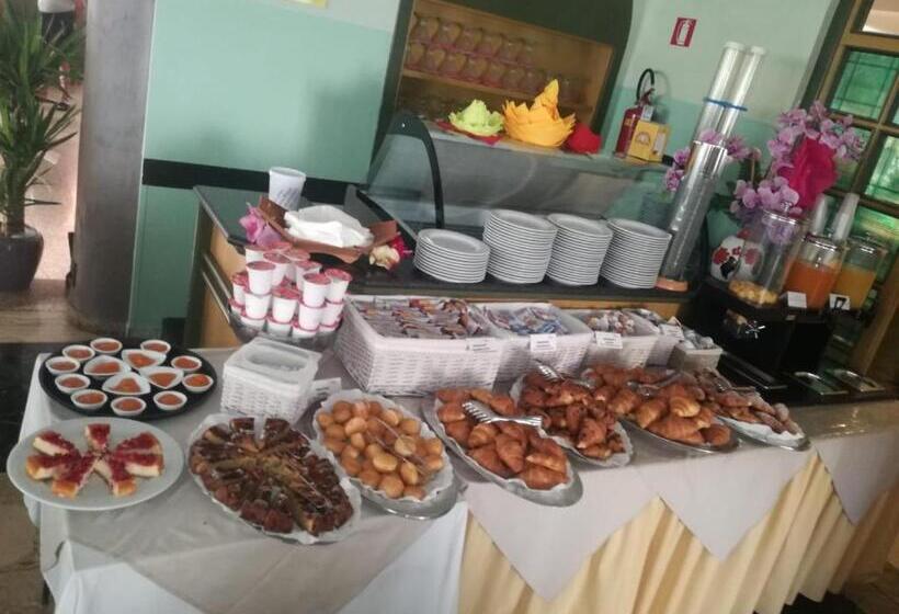 בית מלון כפרי Adrimer