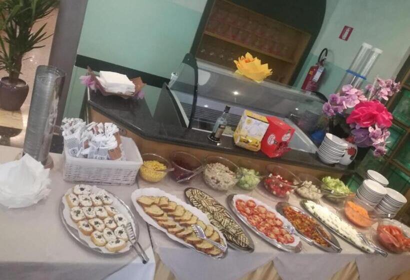 בית מלון כפרי Adrimer