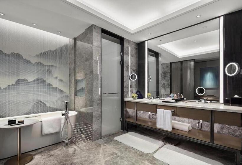 Hotel Dian Lake Steigenberger Kunming