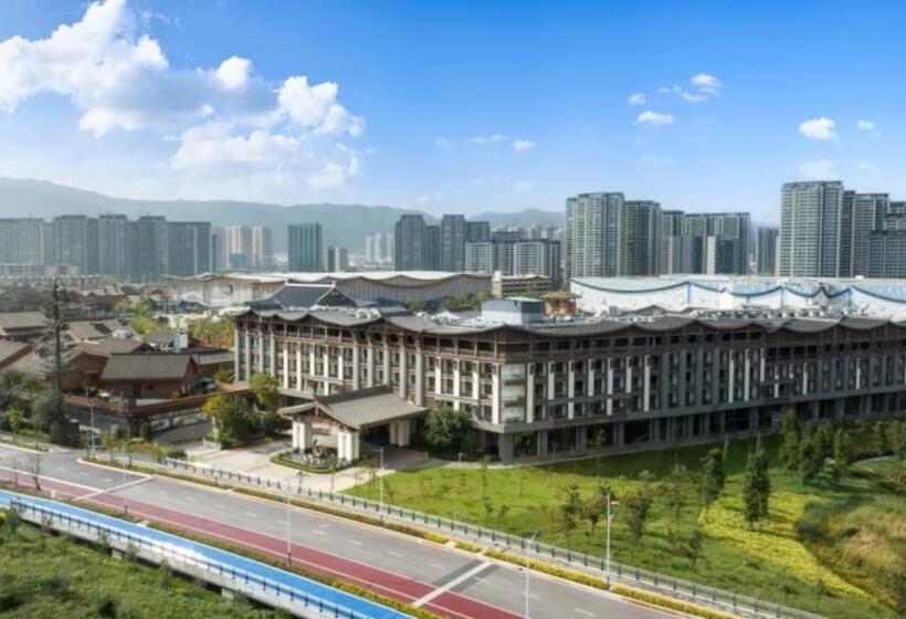 Hotel Dian Lake Steigenberger Kunming