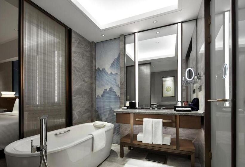 Hotel Dian Lake Steigenberger Kunming