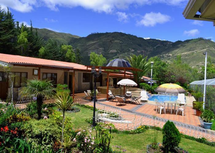 Hotel Hostería Estancia El Angel