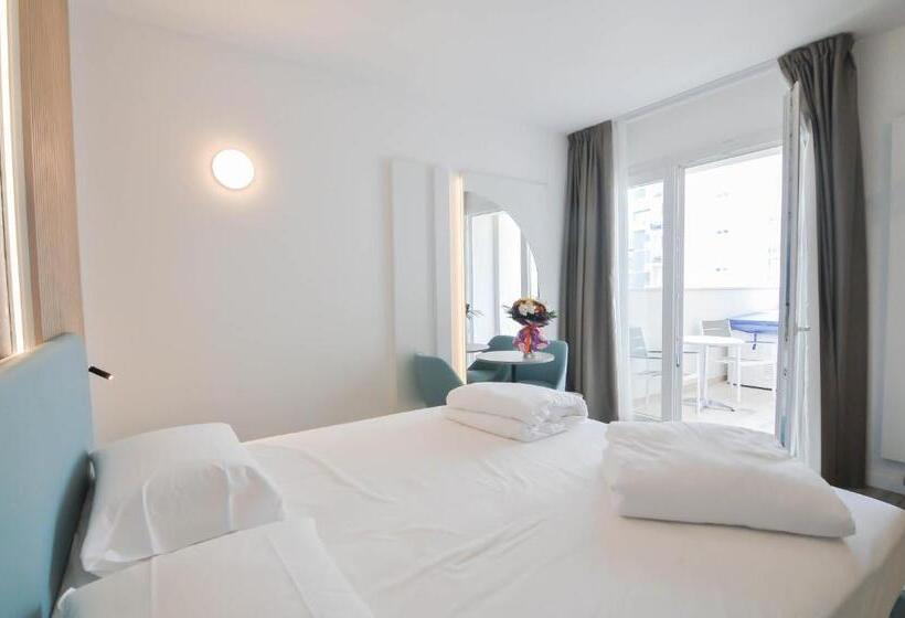 هتل Marina Junior Suite 4 Stelle S