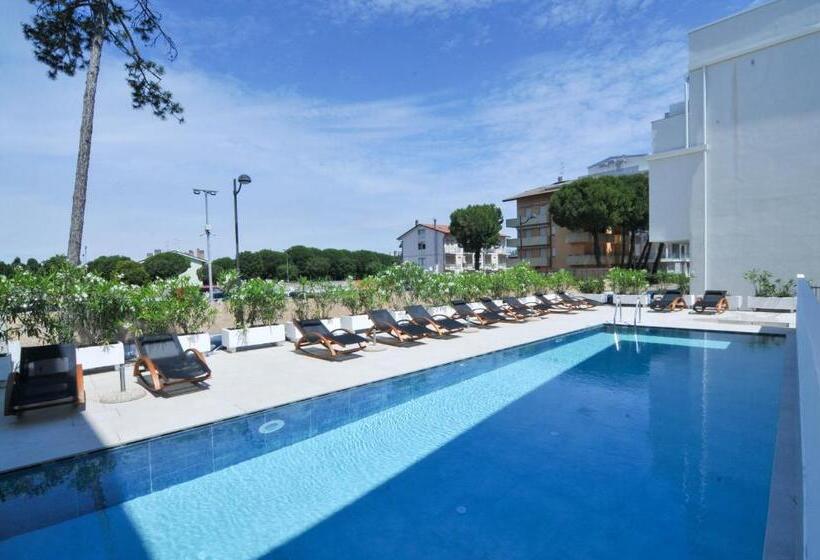 هتل Marina Junior Suite 4 Stelle S