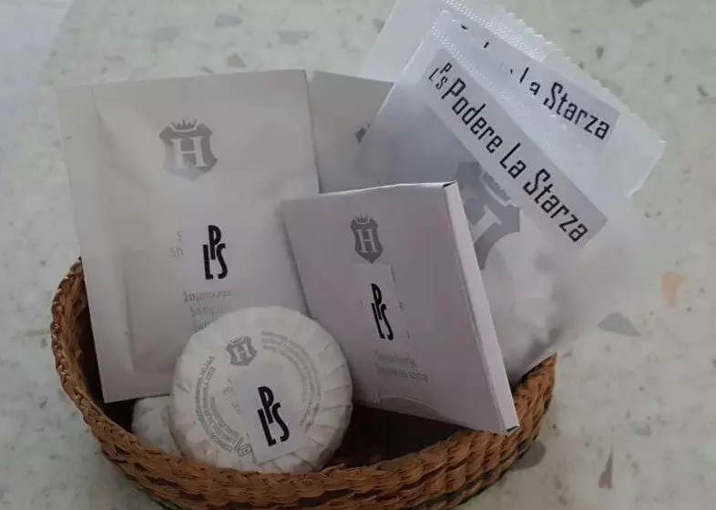ホテル Podere La Starza
