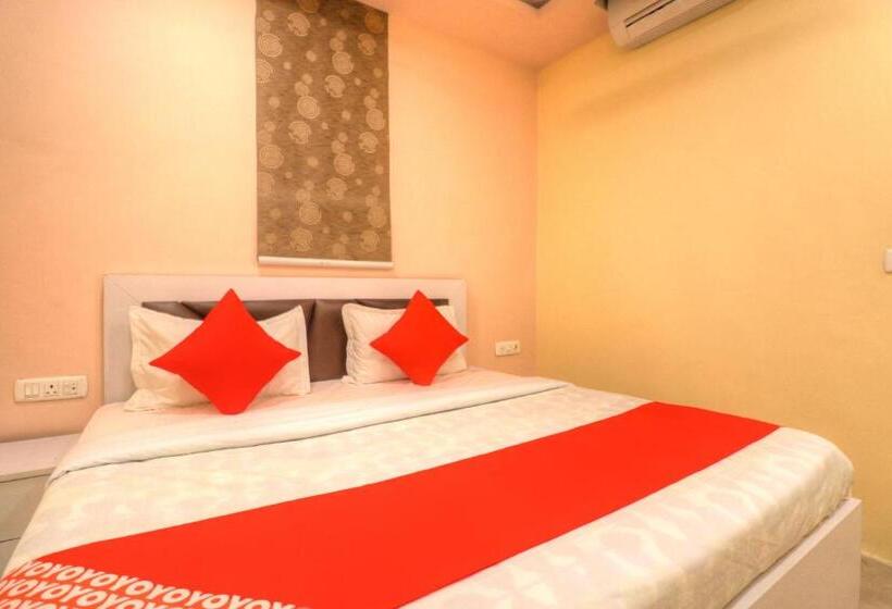 Oyo 67351 Hotel Deep Plaza