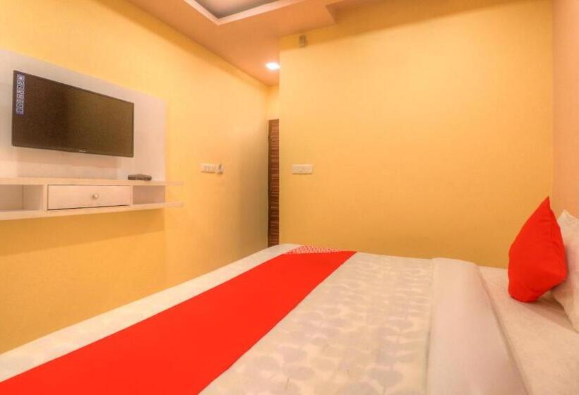 Oyo 67351 Hotel Deep Plaza