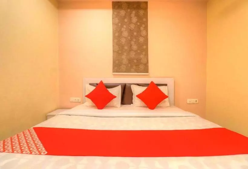 Oyo 67351 Hotel Deep Plaza