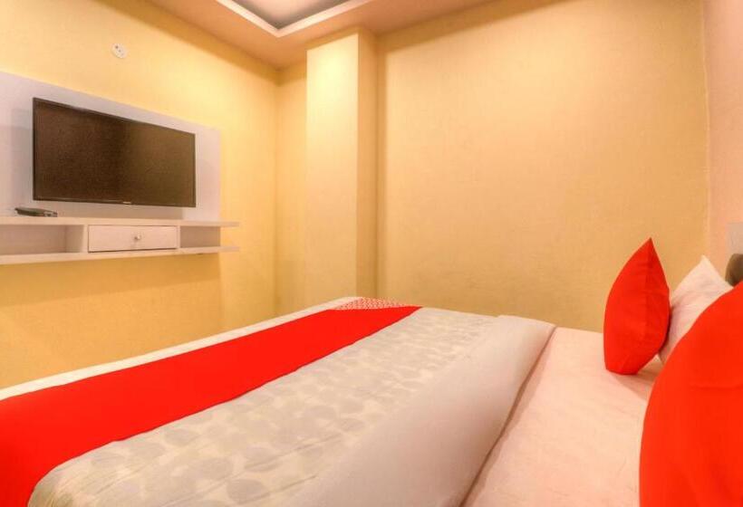 Oyo 67351 Hotel Deep Plaza