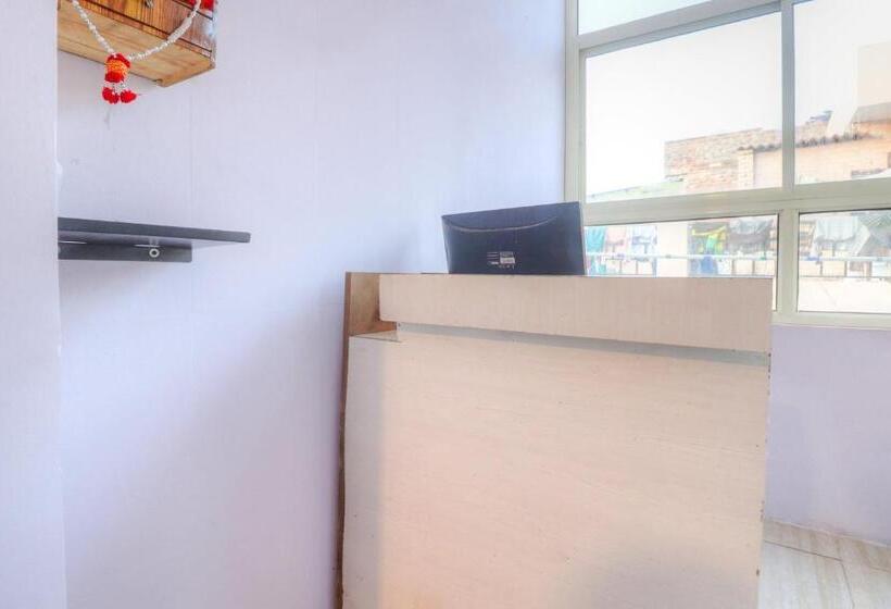 Oyo 67351 Hotel Deep Plaza