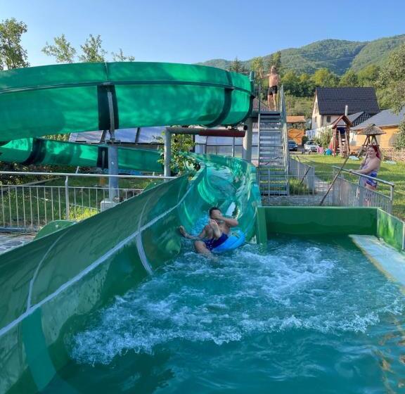 פנסיון Cabana Iza