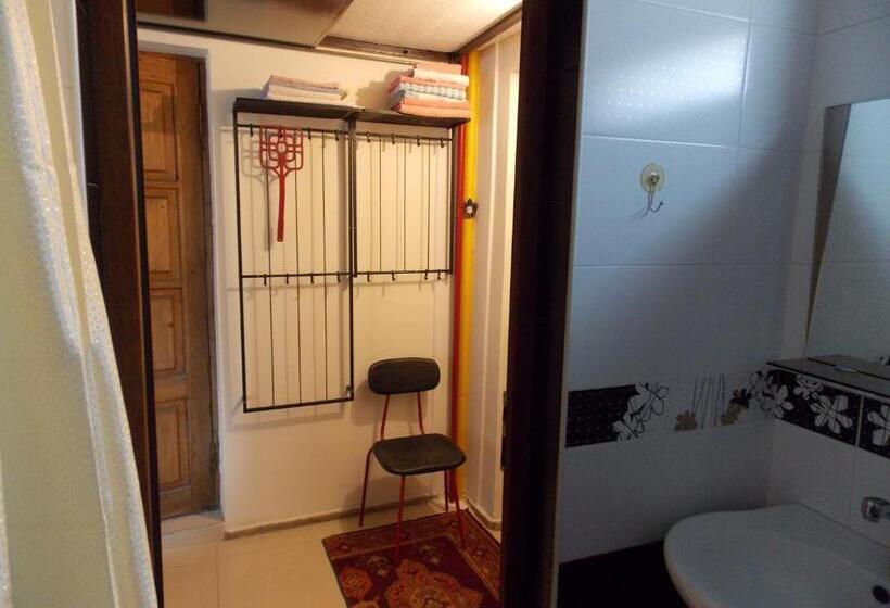 پانسیون Guesthause 2 Steps