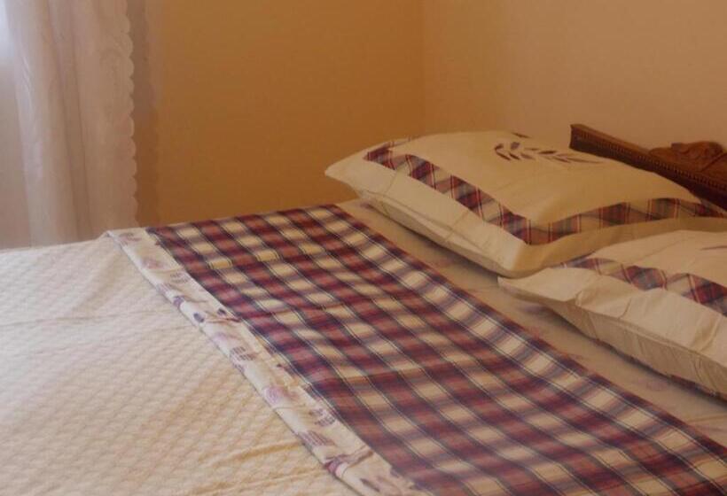 پانسیون Guesthause 2 Steps