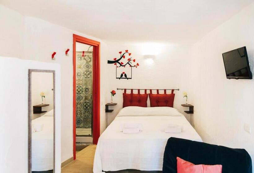 بنسيون Perla Del Borgo Bed And Breakfast
