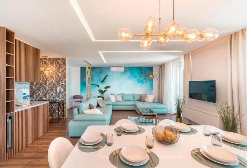 Sunset Resort Lakeside Apartment